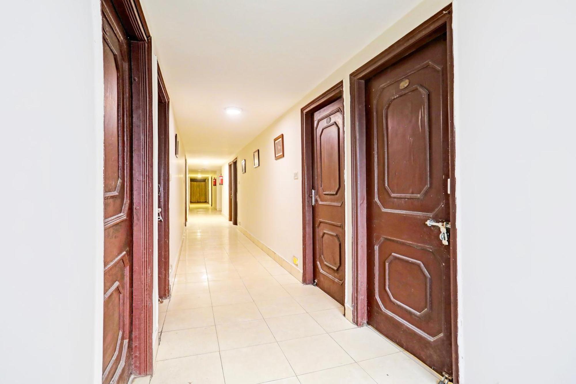 OYO Flagship 7859 Hotel Gurukripa Rāipur Exteriör bild